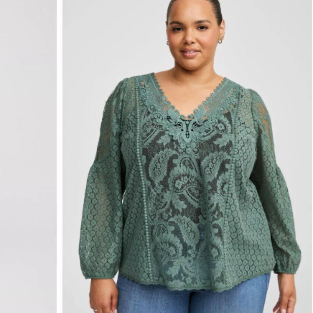 New Torrid Blouse size 3X Green V Neck Lace Paisley Mix Long Sleeve Elegant